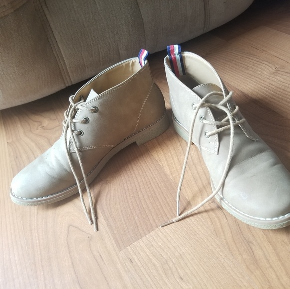tommy hilfiger low boots